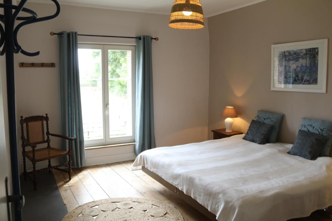 Manoir Du Taillis Bed & Breakfast Heugon Eksteriør bilde